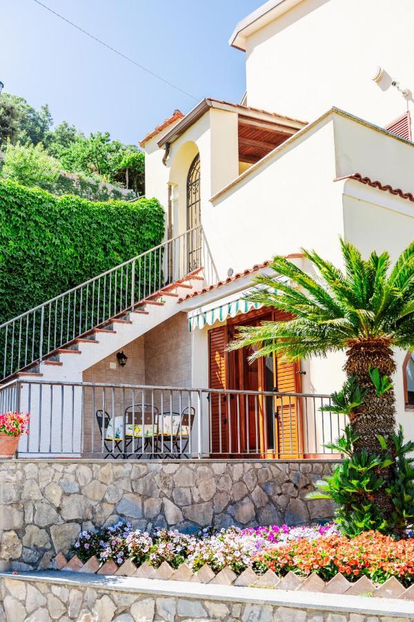 Appartamento Anna In Villa Laura Scala Zewnętrze zdjęcie